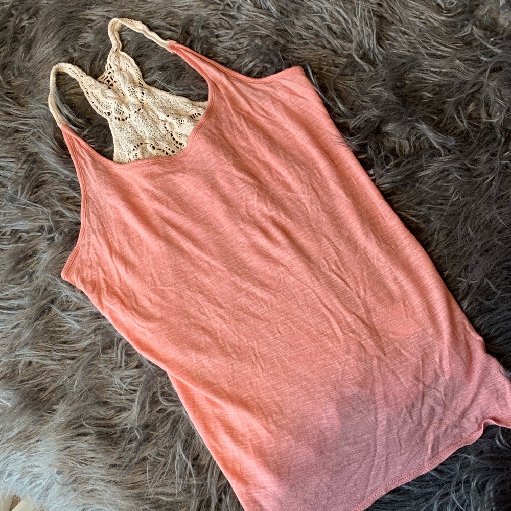 Pink tank